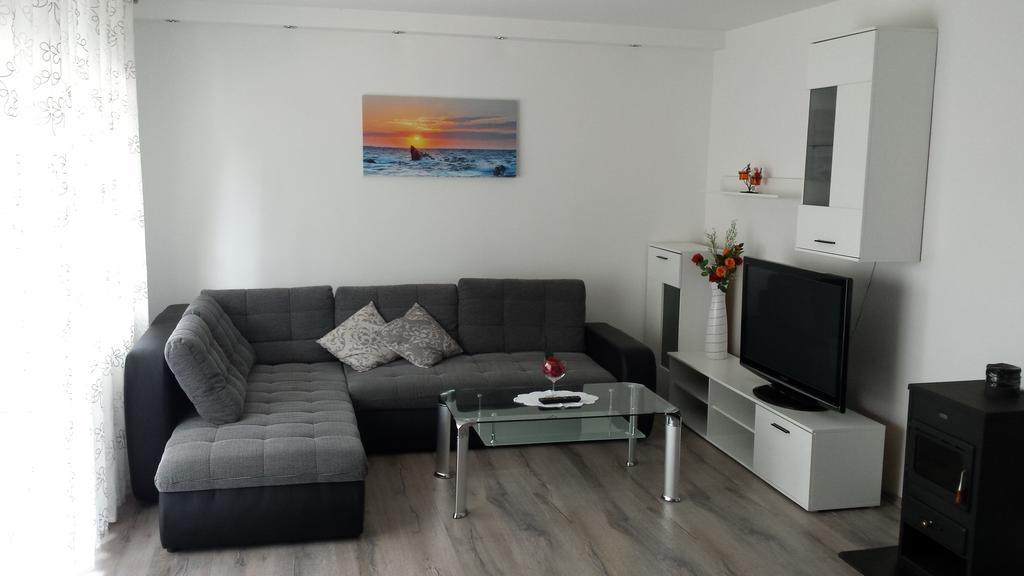 Apartman Zoja Daire Mali Lošinj Dış mekan fotoğraf